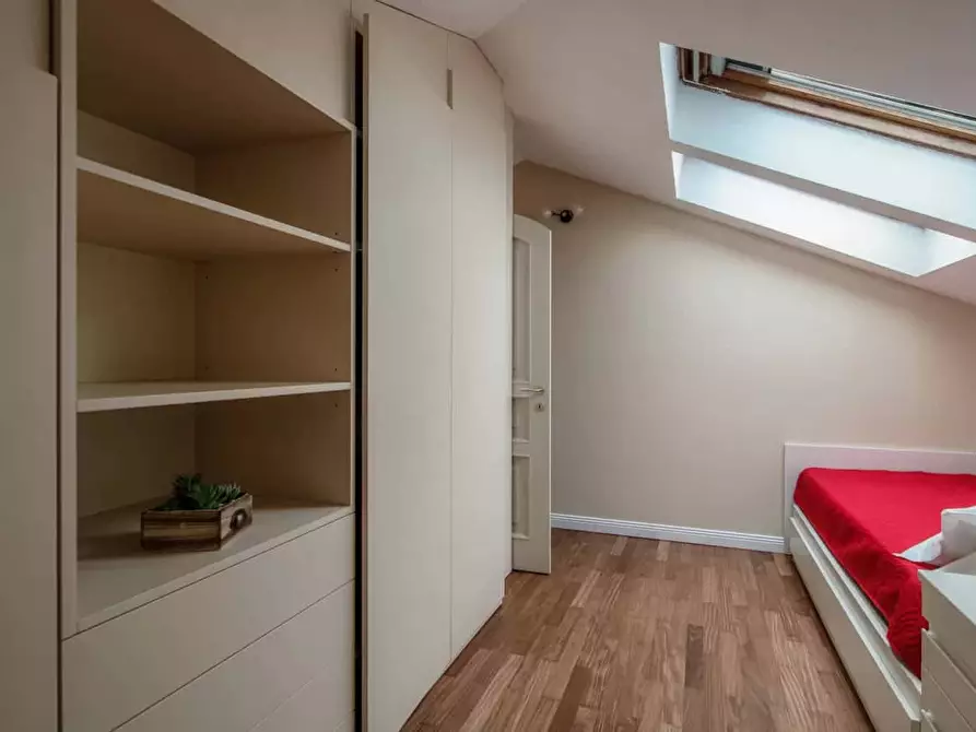 Immagine 41 di Appartamento in affitto  in Via Bellinzona55 a Como