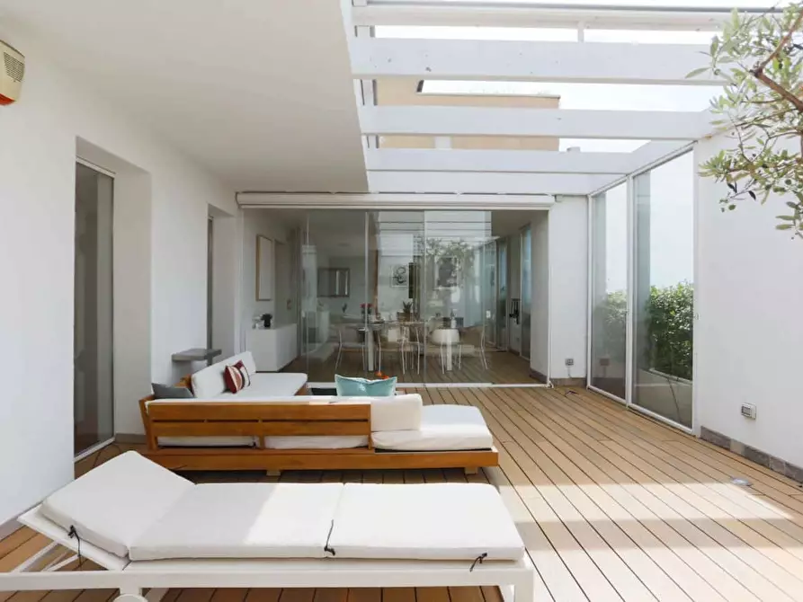Immagine 15 di Appartamento in affitto  in Viale Cassala59 a Milano