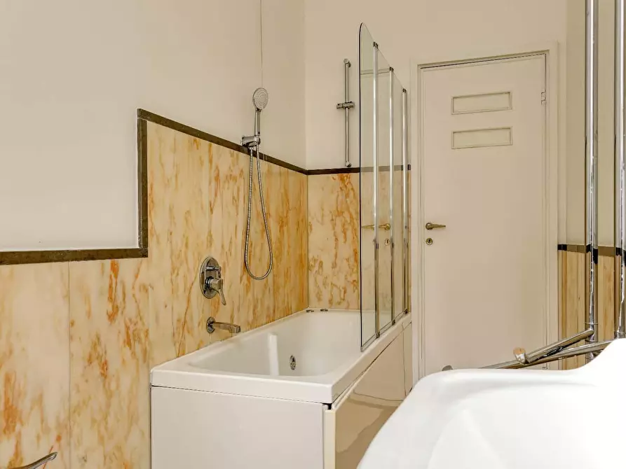 Immagine 10 di Camera in affitto  in Via Panfilo Castaldi8 a Milano