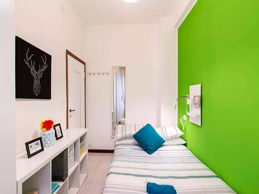 Immagine 4 di Camera in affitto  in Largo Cavalieri di Malta10 a Milano