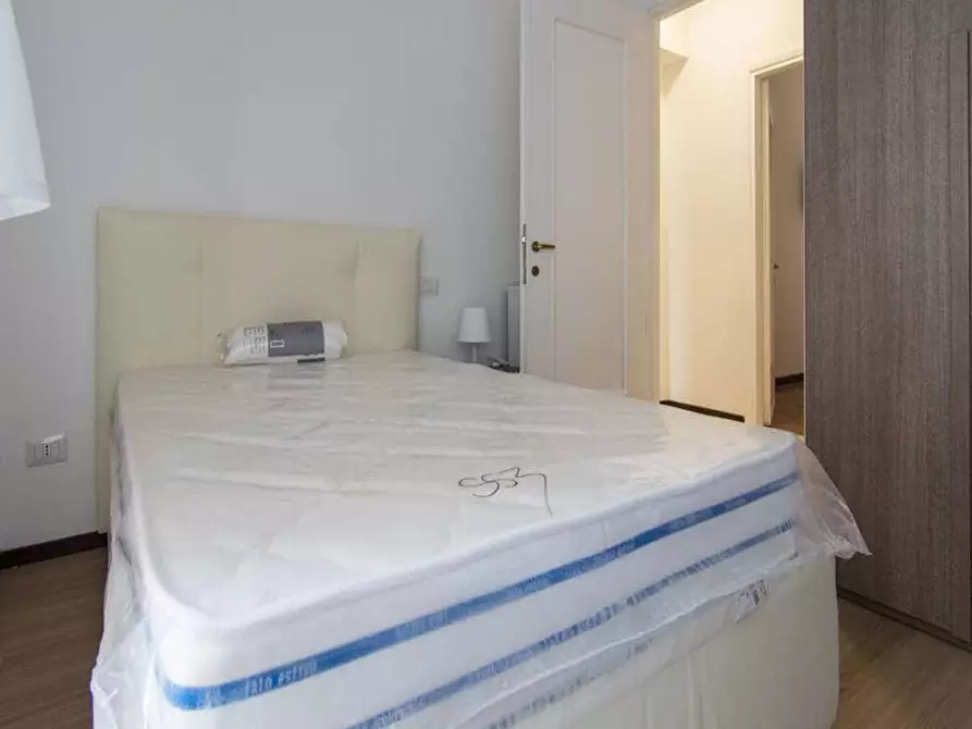 Immagine 1 di Camera in affitto  in Via Francesco Reina14 a Milano