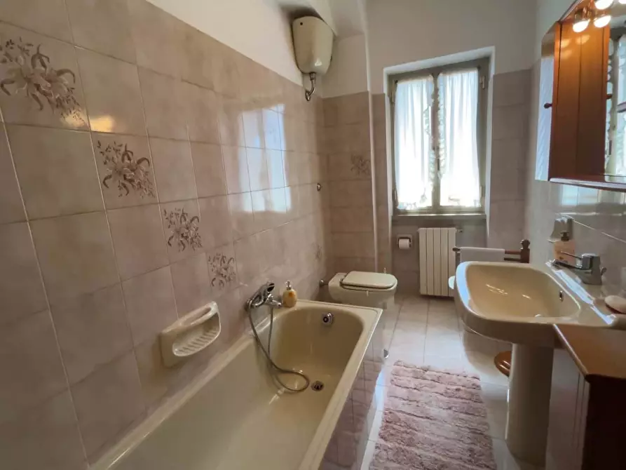 Immagine 12 di Camera in affitto  in Via Tullio Ascarelli99 a Roma