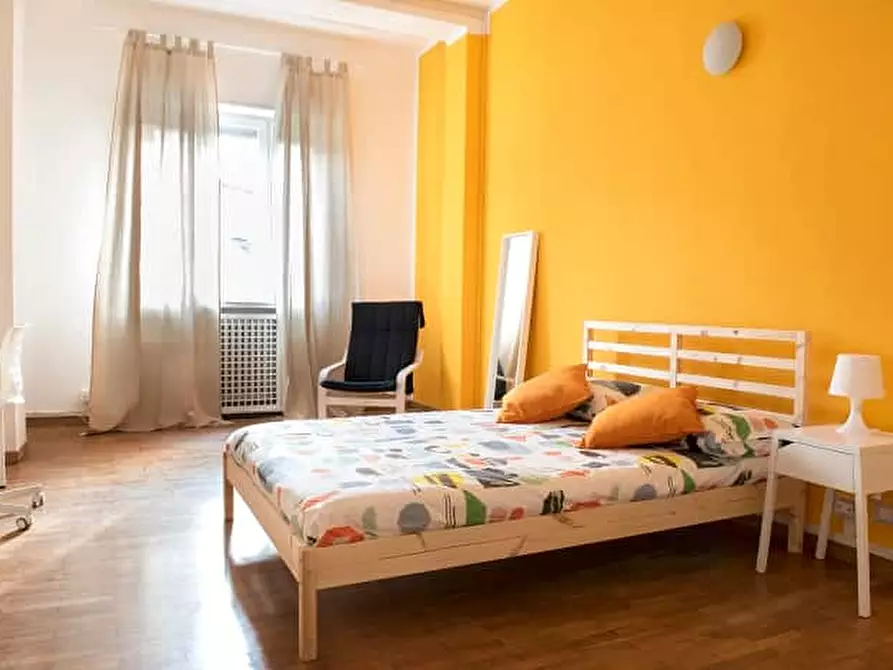 Immagine 1 di Camera in affitto  in Via Sant'Eusebio26 a Milano