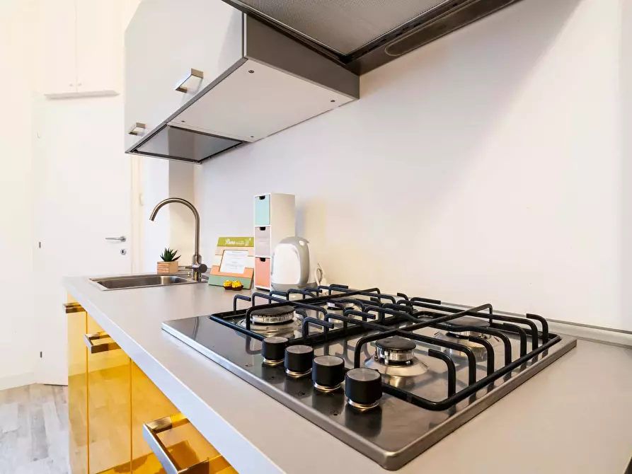 Immagine 4 di Appartamento in affitto  in Piazza Angilberto II1 a Milano