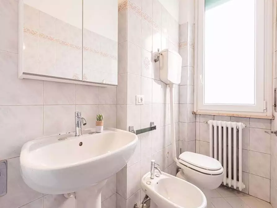 Immagine 13 di Camera in affitto  in Via Giuseppe Regaldi17 a Milano