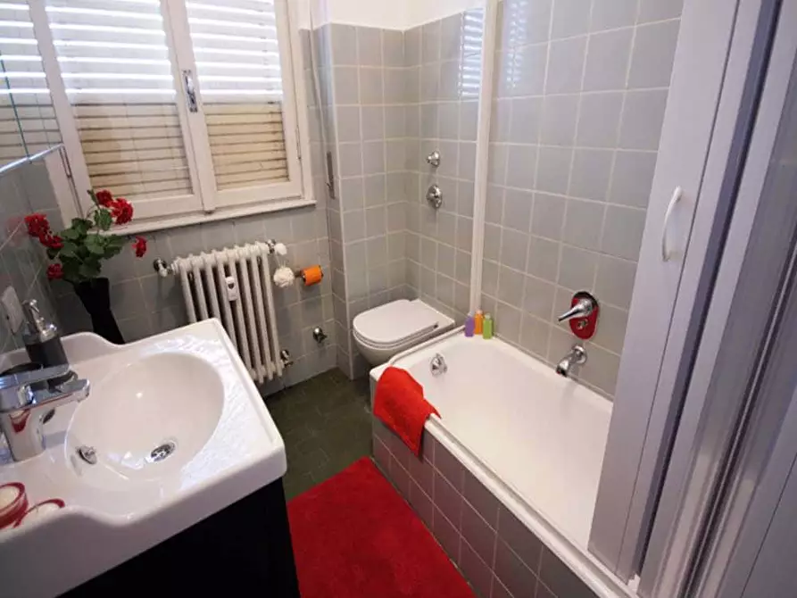 Immagine 14 di Camera in affitto  in Via Tortona86 a Milano