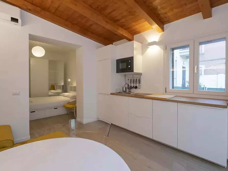 Immagine 26 di Appartamento in affitto  in Via Privata Flumendosa5 a Milano
