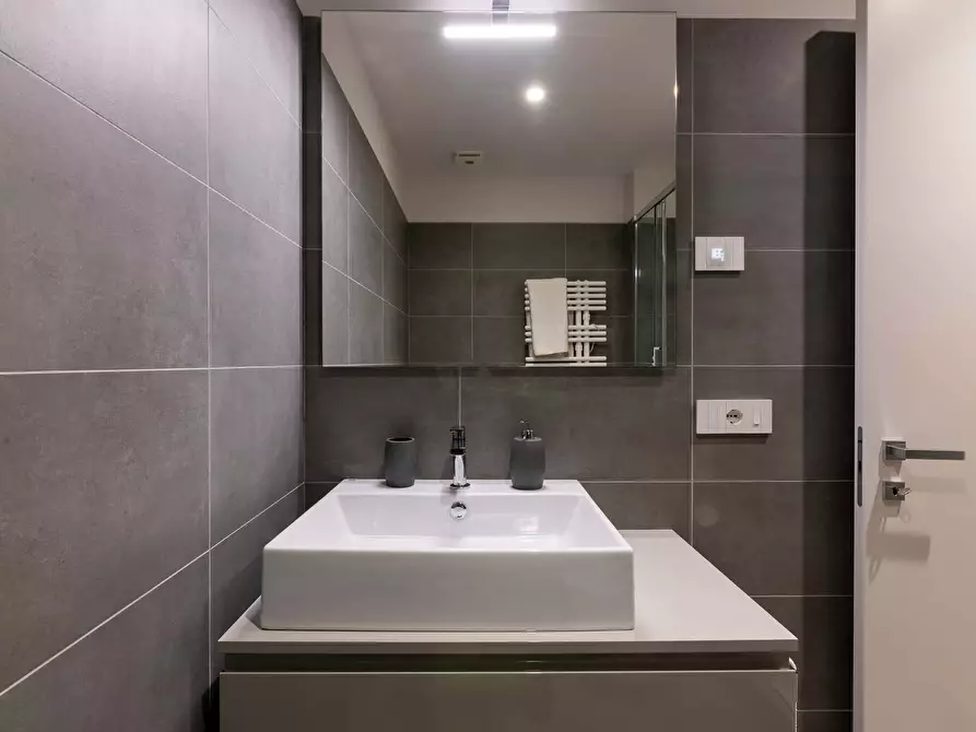 Immagine 14 di Appartamento in affitto  in Via Principe Eugenio3 a Milano