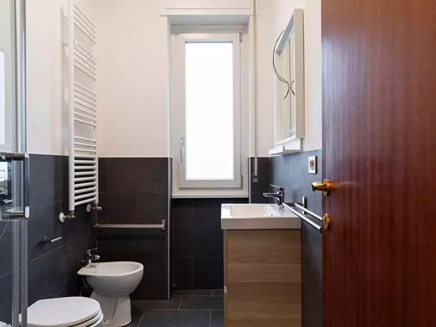 Immagine 9 di Camera in affitto  in Via Valsugana6 a Milano