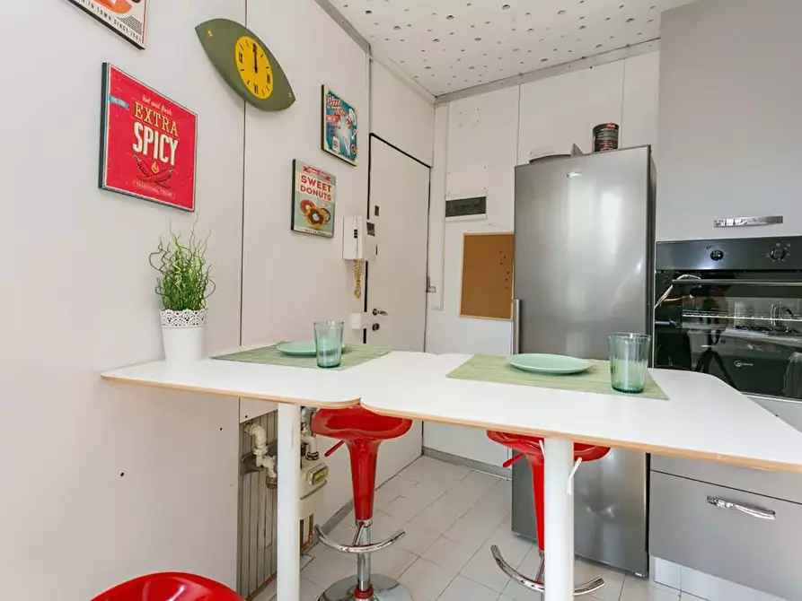 Immagine 6 di Camera in affitto  in Via Gavirate27 a Milano