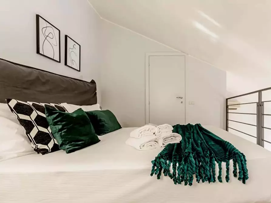 Immagine 20 di Appartamento in affitto  in Vicolo Fiori2 a Milano