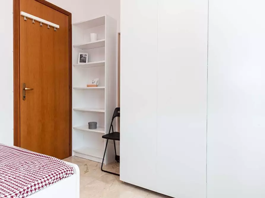 Immagine 3 di Camera in affitto  in Via Fratelli Fraschini7 a Milano