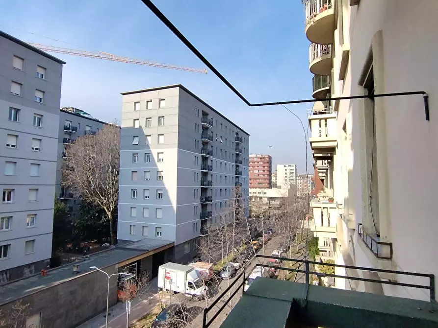 Immagine 56 di Appartamento in affitto  in Via Cervignano a Milano