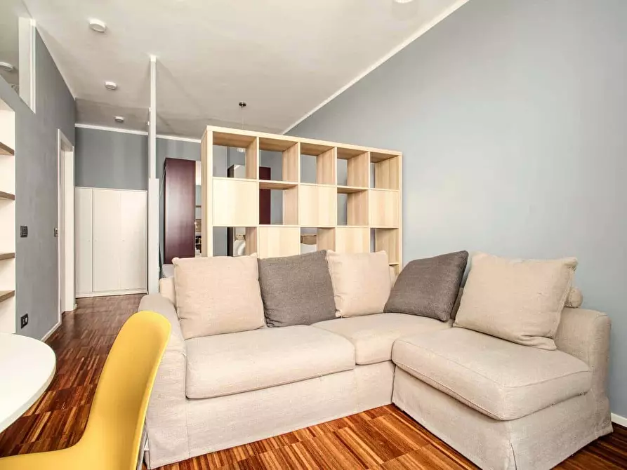 Immagine 1 di Appartamento in affitto  in Via Piero della Francesca51 a Milano