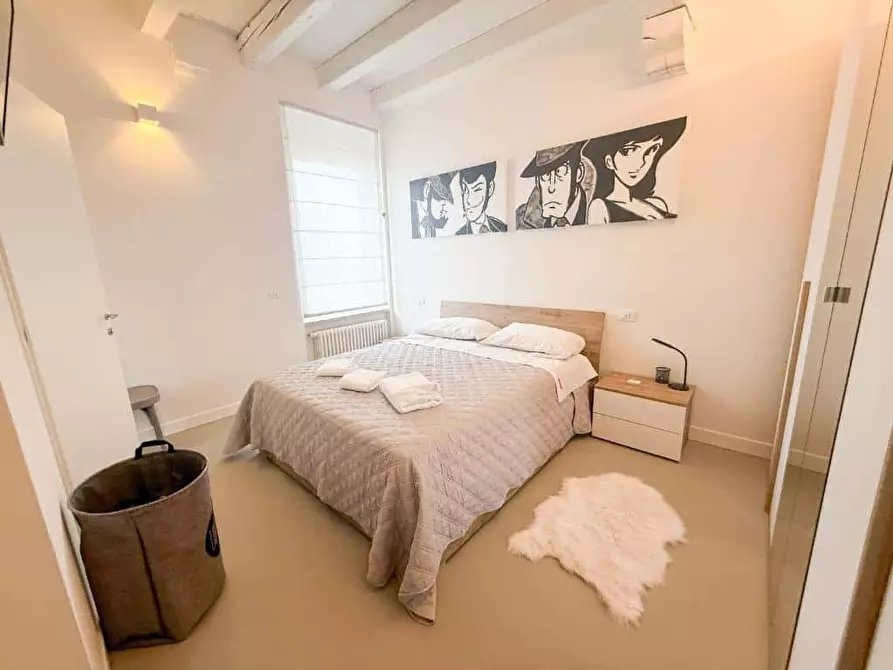 Immagine 1 di Camera in affitto  in Strada della Genovesa44 a Verona