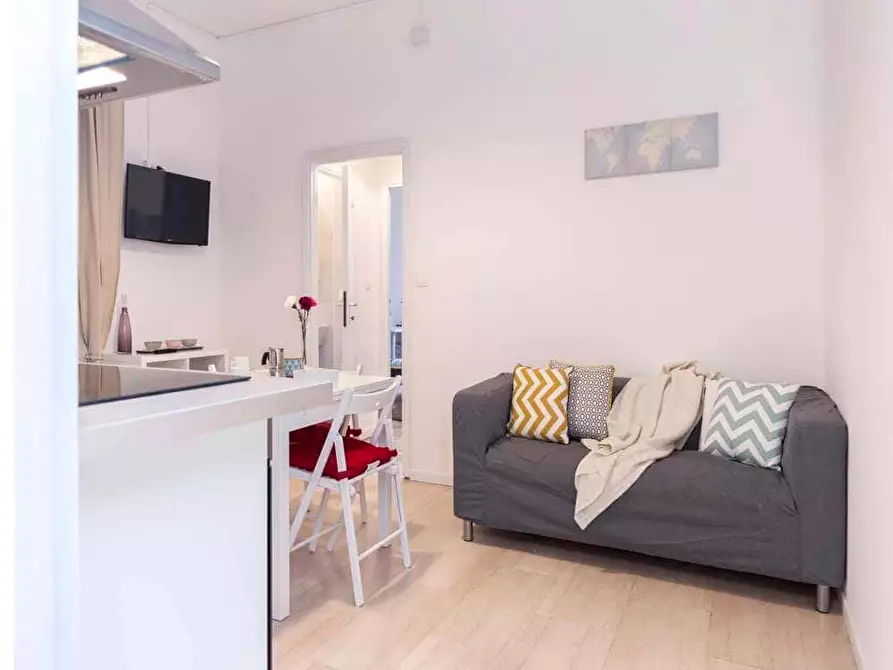 Immagine 12 di Camera in affitto  in Largo Cavalieri di Malta12 a Milano