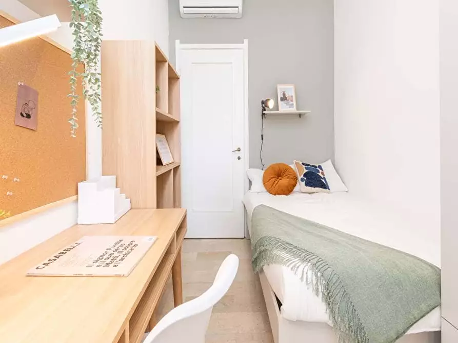 Immagine 3 di Camera in affitto  in Viale Tibaldi2 a Milano