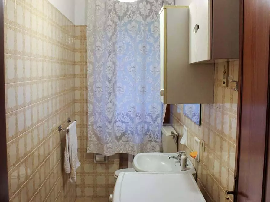 Immagine 12 di Camera in affitto  in Via Scipione Bargagli a Siena