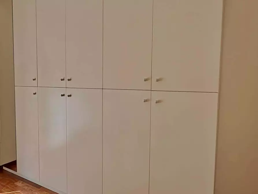 Immagine 4 di Camera in affitto  in Via Giosuè Carducci21 a Milano