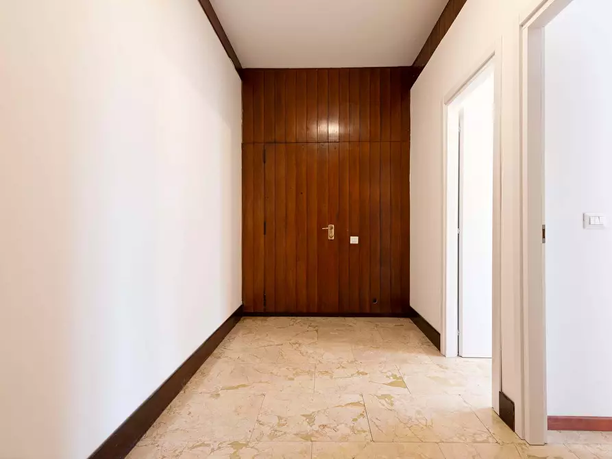 Immagine 4 di Appartamento in affitto  in Viale Beatrice d'Este30 a Milano