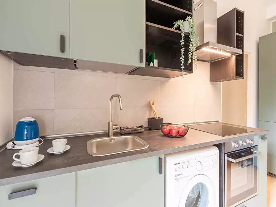 Immagine 11 di Camera in affitto  in Via Luigi Scrosati8 a Milano