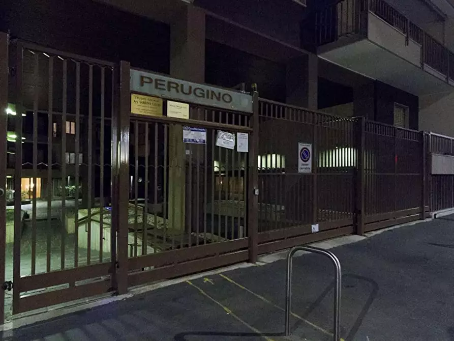 Immagine 14 di Camera in affitto  in Via Perugino a Milano