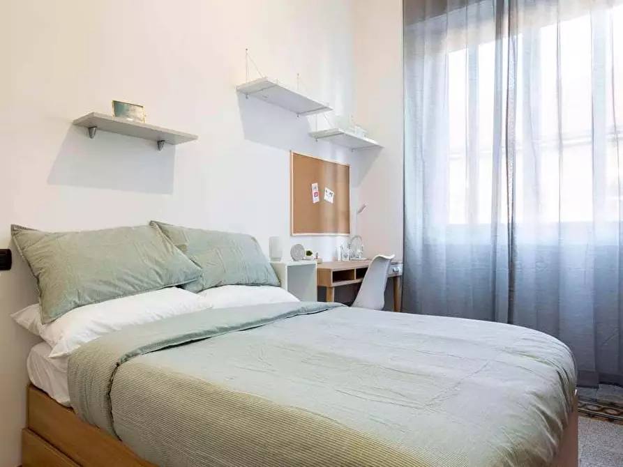 Immagine 1 di Camera in affitto  in Via Carmagnola13 a Milano