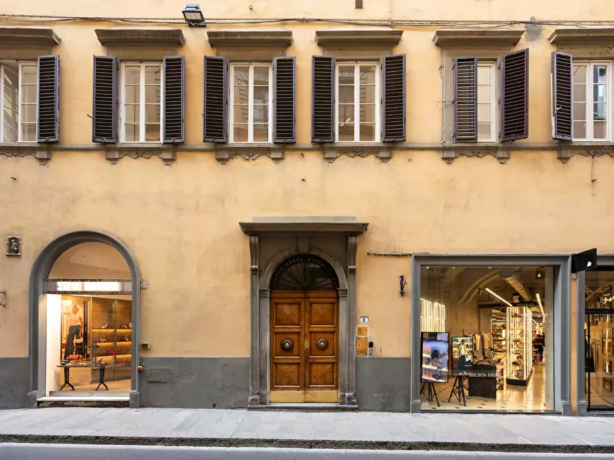 Immagine 37 di Appartamento in affitto  in Via della Vigna Nuova a Firenze