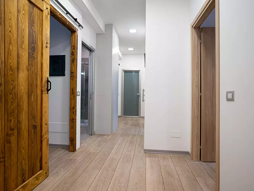 Immagine 7 di Appartamento in affitto  in Viale Caterina da Forlì50/5 a Milano