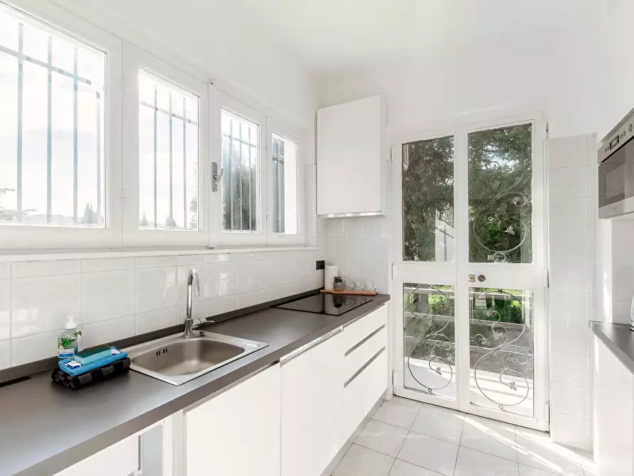 Immagine 7 di Appartamento in affitto  in Via Crotto Urago17 a Barni