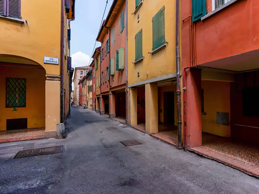 Immagine 27 di Appartamento in affitto  in Via Mirasole10 a Bologna