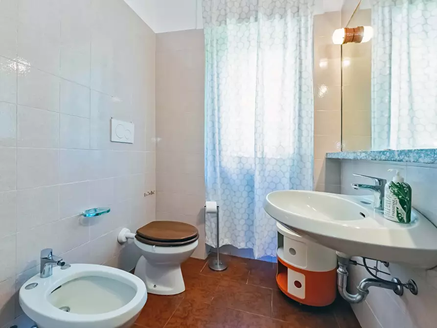Immagine 13 di Appartamento in affitto  in Via Bellavista a Tremezzina