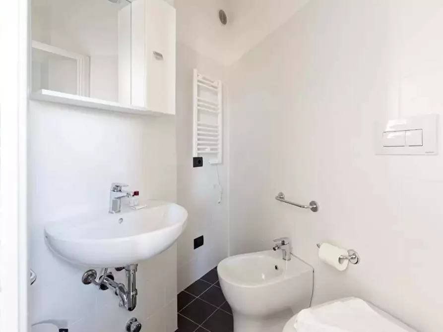 Immagine 10 di Appartamento in affitto  in Corso Magenta25 a Milano