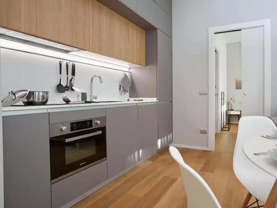 Immagine 3 di Appartamento in affitto  in Piazza Santa Maria Beltrade1 a Milano