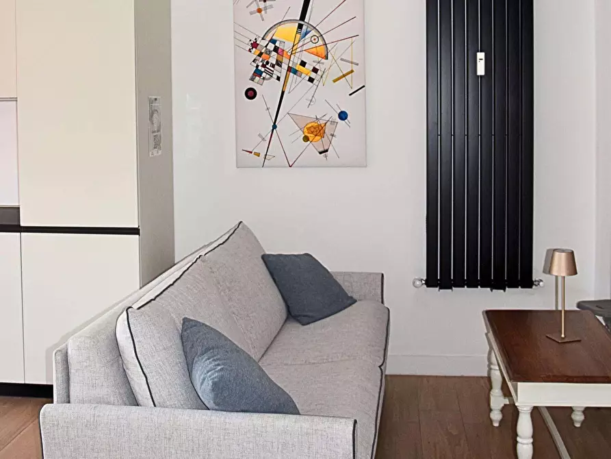 Immagine 4 di Appartamento in affitto  in Via Sisto IV113 a Roma