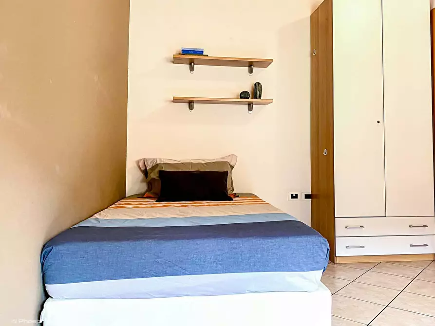 Immagine 6 di Camera in affitto  in Via Tommaso Gar15 a Trento