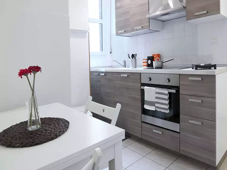 Immagine 16 di Camera in affitto  in Via Salvatore Barzilai15 a Milano