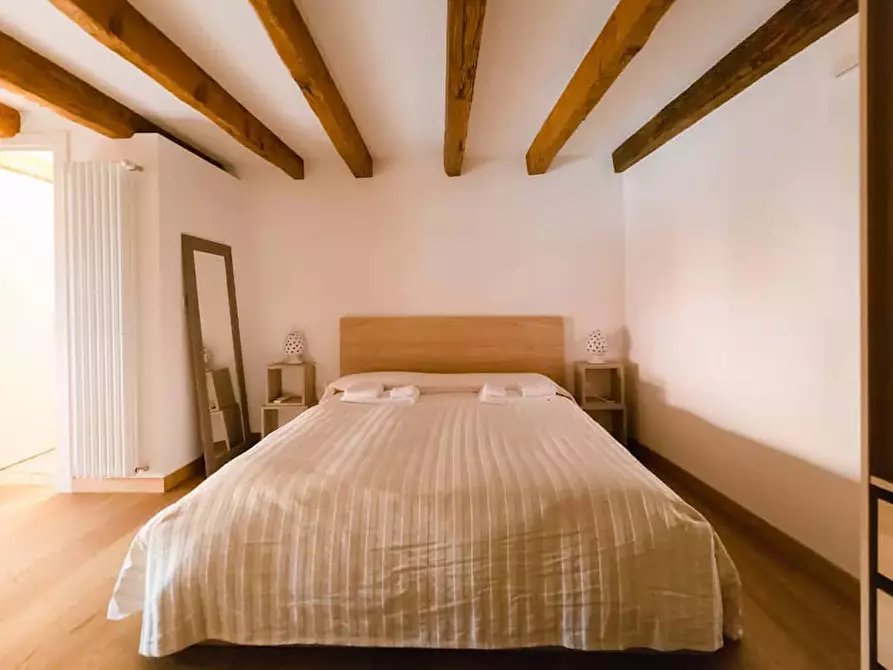 Immagine 7 di Appartamento in affitto  in Viale Enrico Panzacchi19 a Bologna