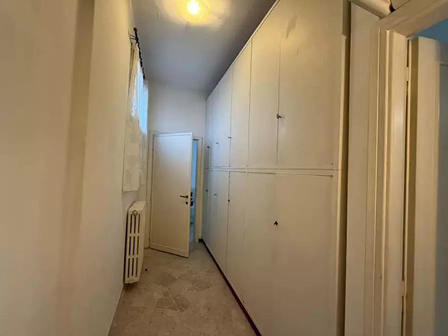 Immagine 15 di Camera in affitto  in Via dei Sette Santi4 a Firenze