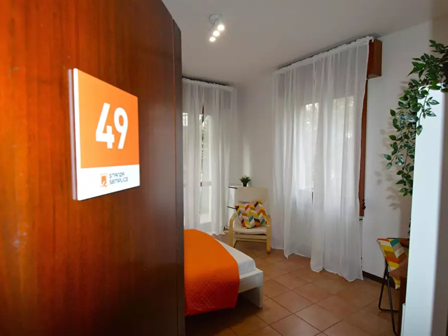 Immagine 5 di Camera in affitto  in Via Marzabotto72 a Modena