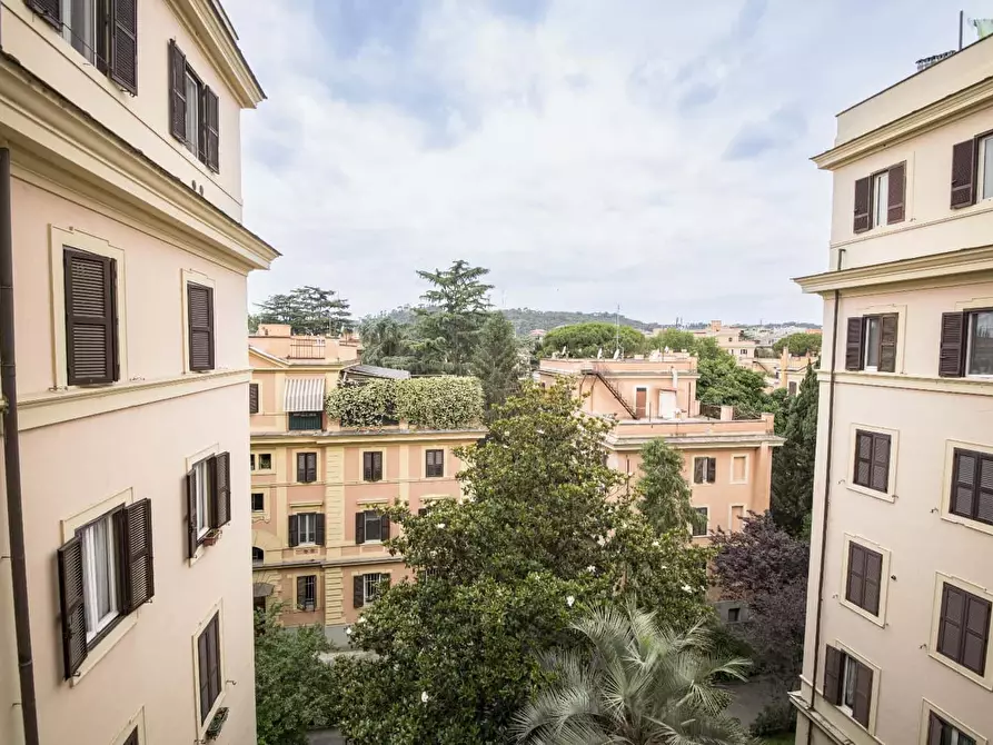 Immagine 35 di Appartamento in affitto  in Via Donatello50 a Roma