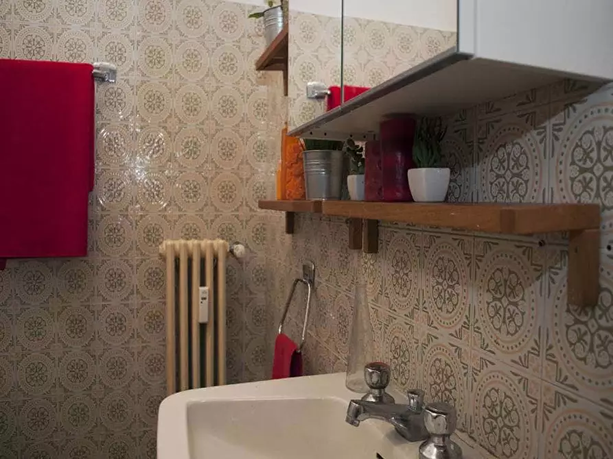 Immagine 27 di Camera in affitto  in Via Andrea Costa11 a Milano