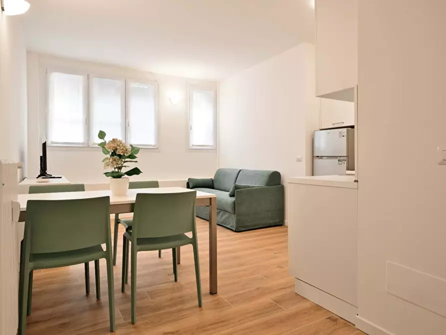 Immagine 21 di Appartamento in affitto  in Via Francesco Predabissi3 a Milano