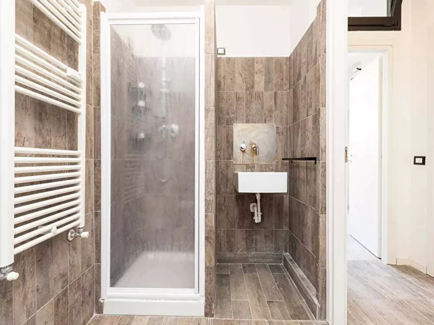 Immagine 14 di Camera in affitto  in Viale Col di Lana6 a Milano