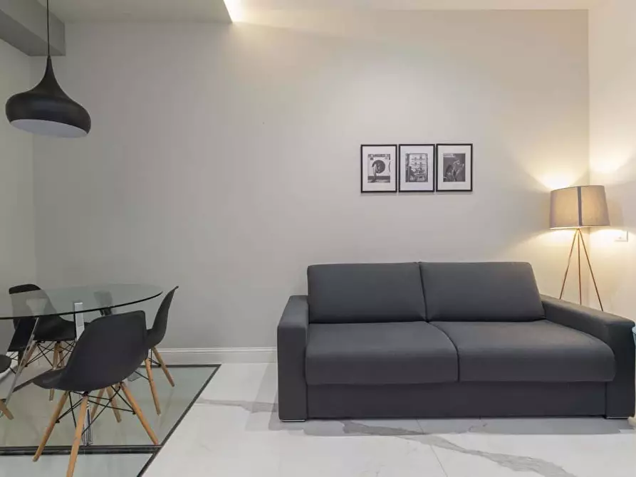 Immagine 16 di Appartamento in affitto  in Via della Moscova27 a Milano