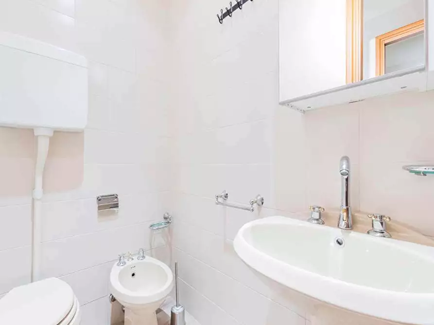 Immagine 41 di Camera in affitto  in Via Franco Bolognese3 a Bologna