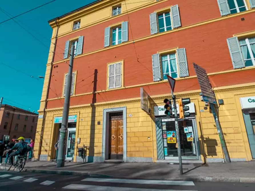 Immagine 4 di Appartamento in affitto  in Via Giuseppe Massarenti2 a Bologna