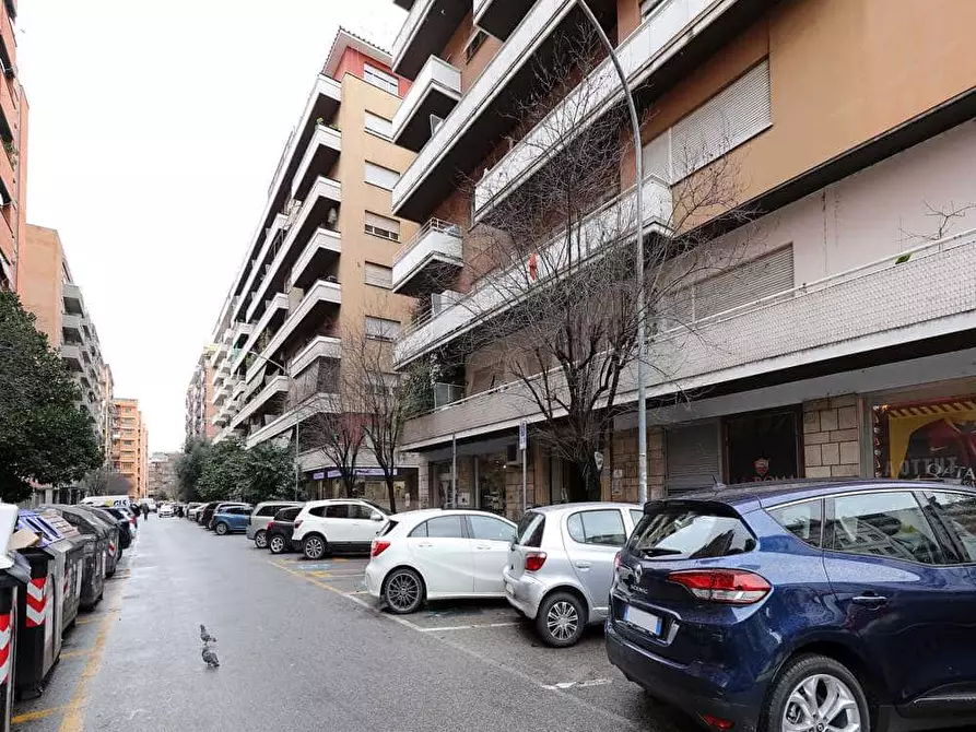Immagine 12 di Camera in affitto  in Via Antonino Lo Surdo57 a Roma