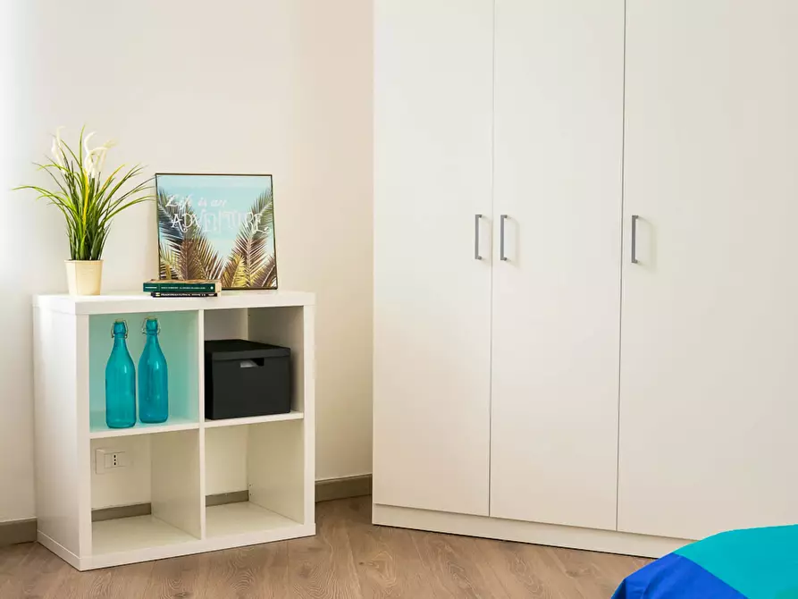 Immagine 5 di Camera in affitto  in Via San Paolo a Torino