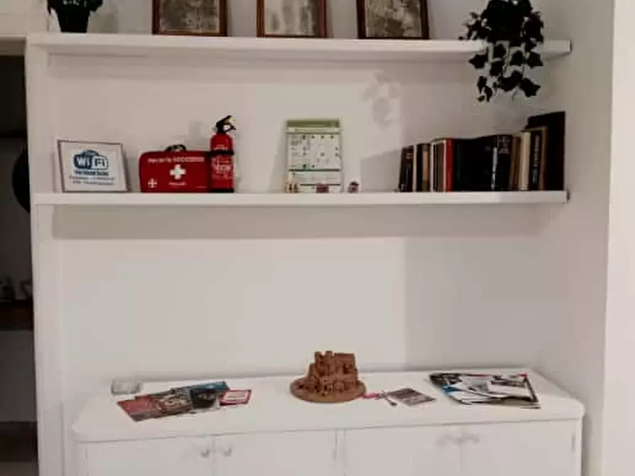 Immagine 3 di Appartamento in affitto  in Via Giacomo Matteotti18 a Pozzuoli